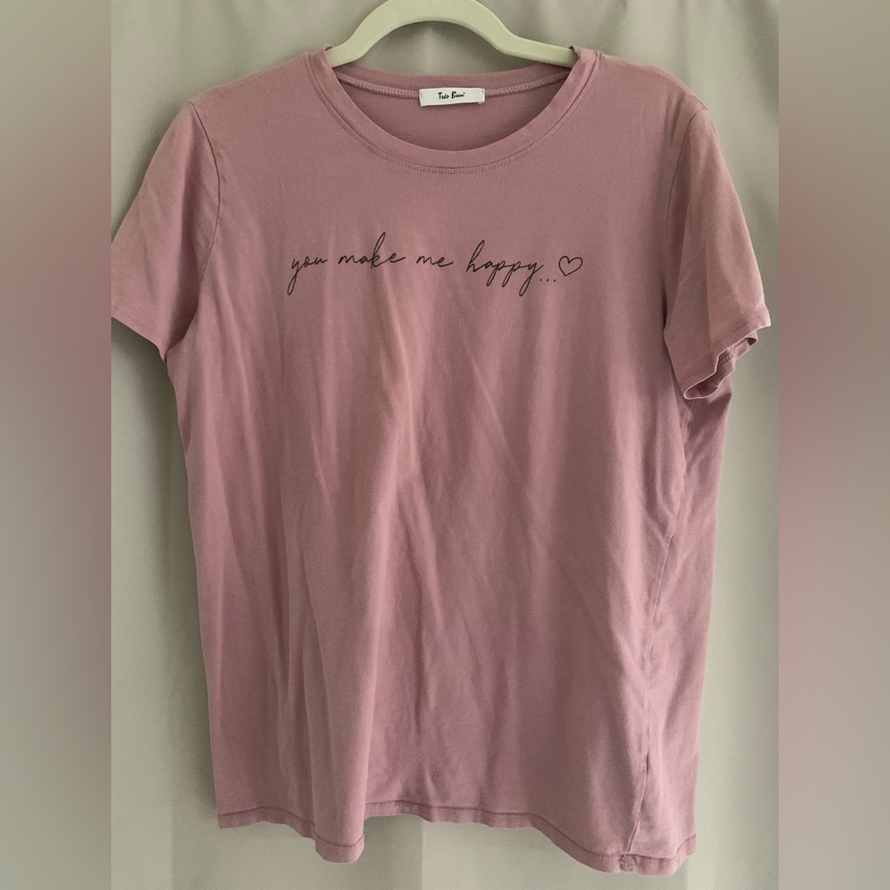 Mauve pink shirt. “You make me happy…”